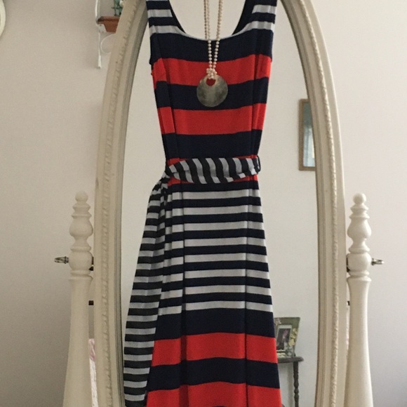 Gilli Dresses & Skirts - Gilli Boutique Maxi Dress with sash belt. USA made